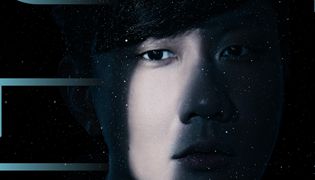 抖音是我非我苦与乐是什么歌？