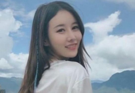 抖音山水微笑是什么梗